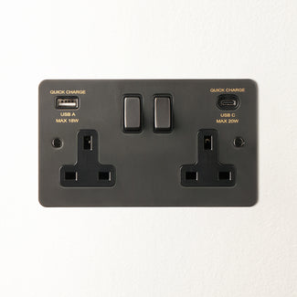 Lucian double socket with USB type A & C with black inserts in bronze