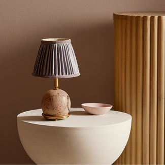 Ferdy rechargeable table lamp in natural marble