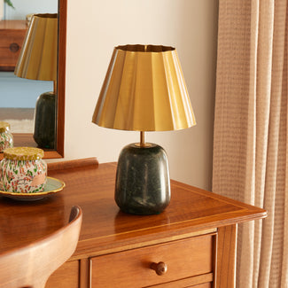 Thimble rechargeable table lamp in green marble