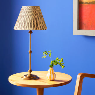 Trindle rechargeable table lamp in brass