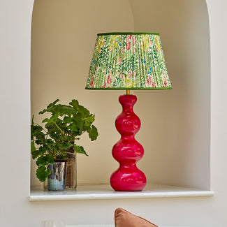 Wobster rechargeable table lamp in pink