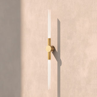 Kyber IP65 wall light in brass