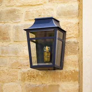 Majorelle ip44 wall lantern in Blue
